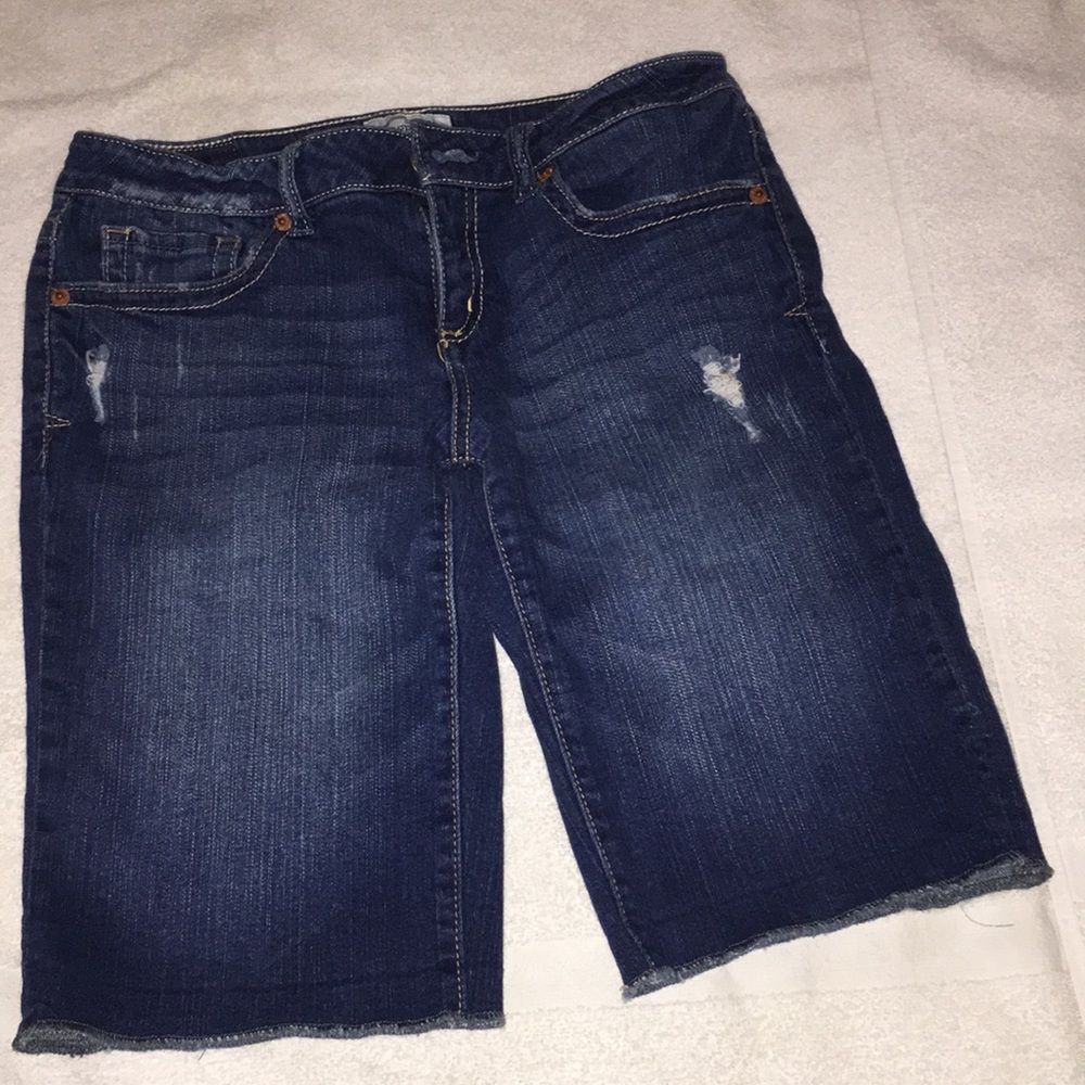 Aeropostale.  blue Jean Bermuda shorts